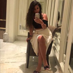 Meet your Posher, Samia π¨π¦